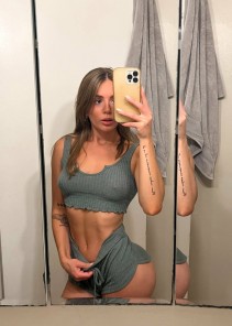 Фото проститутки Карина №3 в городе Ижевск