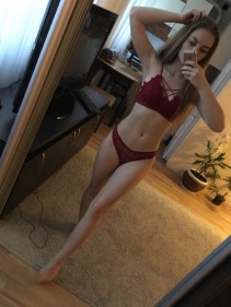 Фото проститутки Вика №2 в городе Ижевск