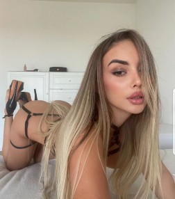 Фото проститутки Виктория №1 в городе Ижевск